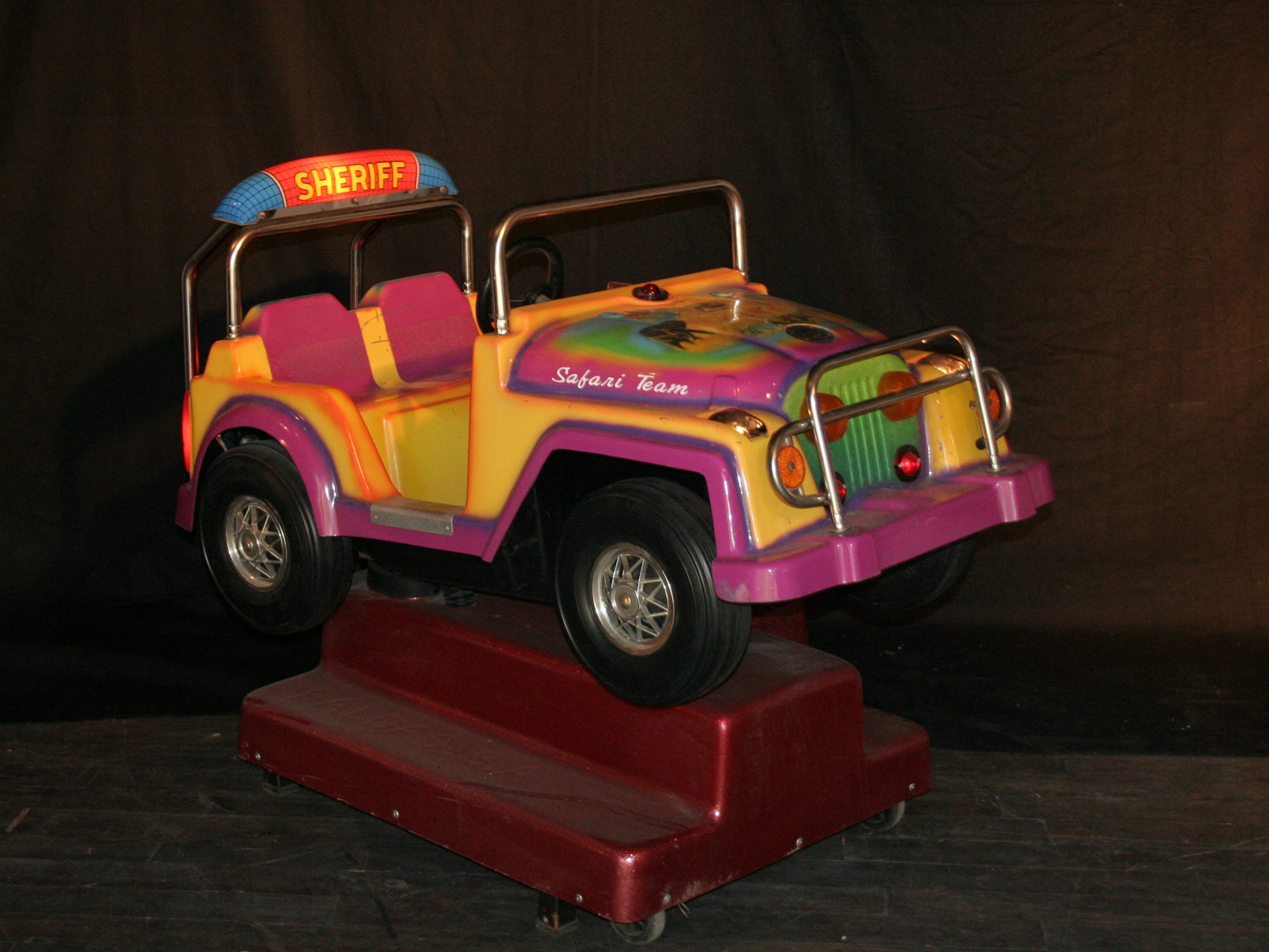 Kiddy Ride Safari Jeep huren Inspirationdecors